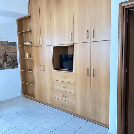 Marias Traditional House * Rhodes City